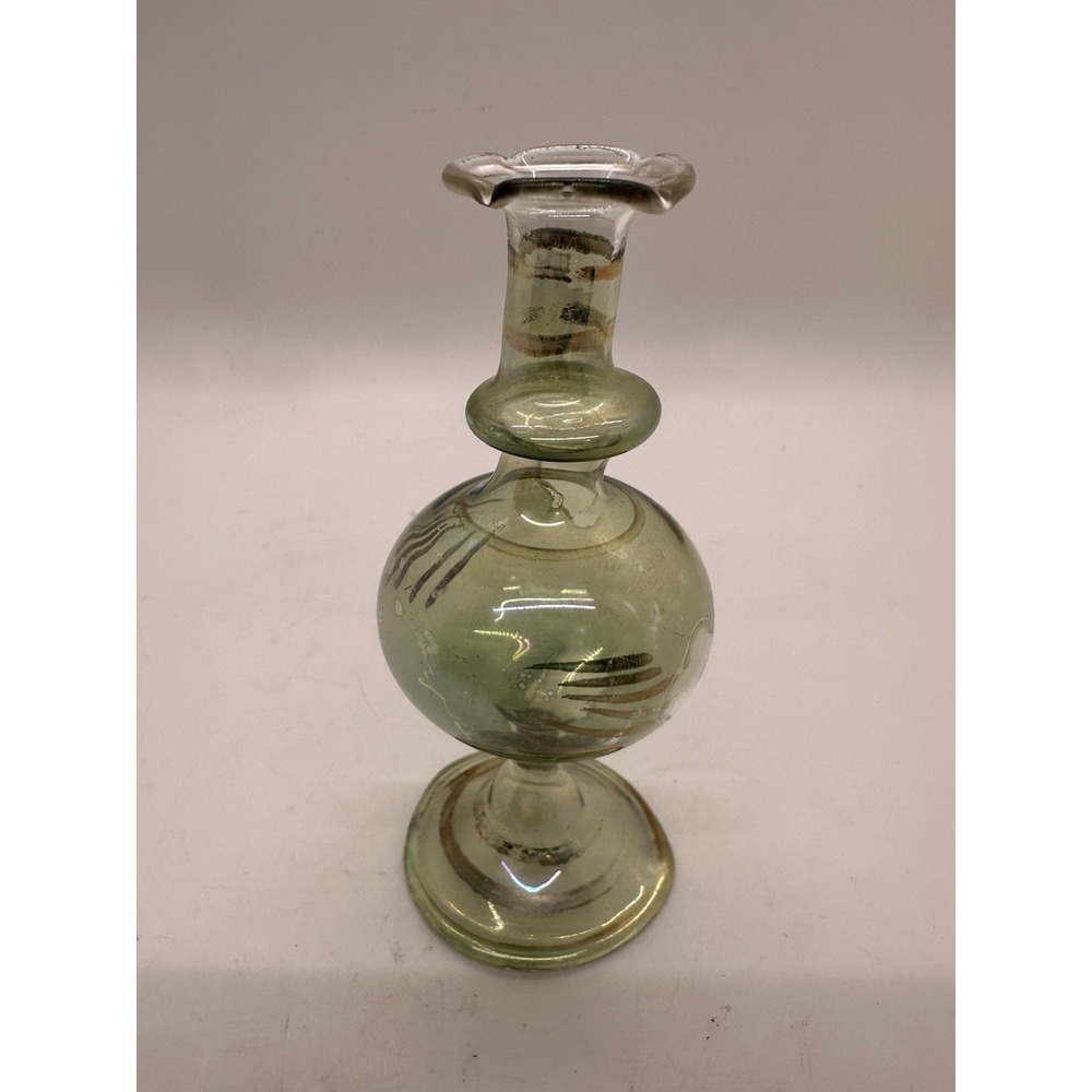 Murano Style Handblown Art Glass Vase 4" Green Gold Swirl Iridescent Vintage